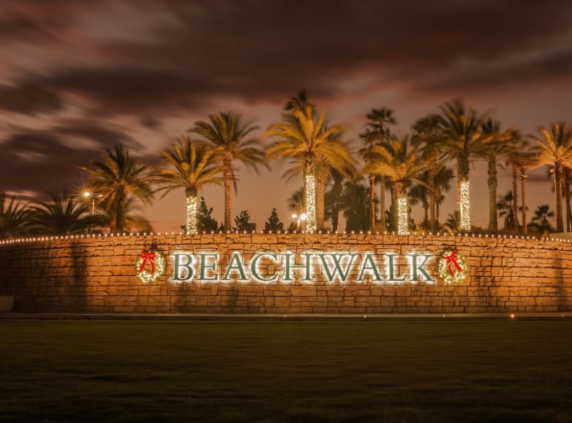Permanent architectural lighting on a commercial building